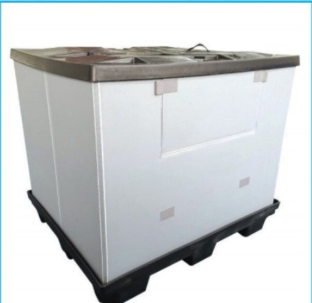 thung-pallet-danpla-co-nap-01
